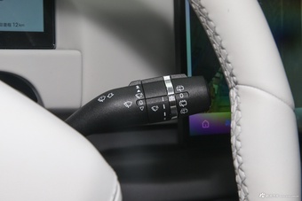 2026款钛3 620KM 后驱闪充版 星月银