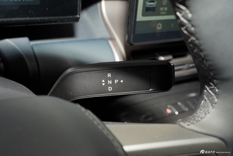 2025款方程豹钛7 135KM两驱Pro版