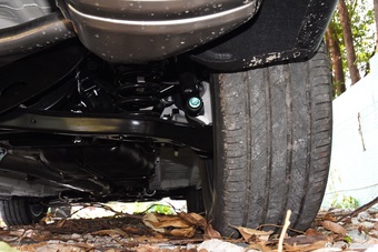 2025款瑞虎8 L 2.0T 自动长虹版 7座