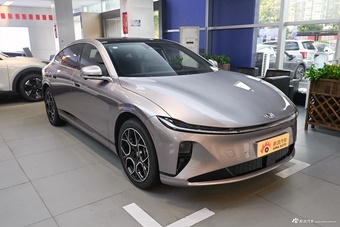 2026款长安启源A07 超长蓝鲸纯电版730