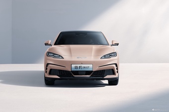 2025款海豹06GT 550 四驱热浪版