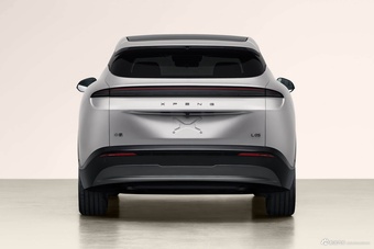 2026款小鹏MONA L05纯电标准版