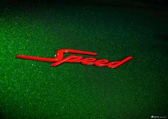 2026款欧陆混动 Black Forest Regional Collection官图