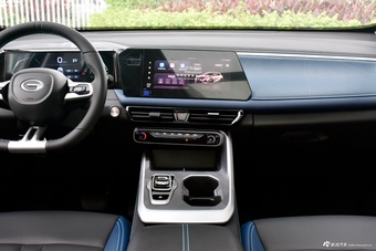 2025款传祺GS3 影速 270T 劲享版 平步青云