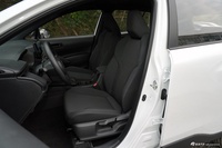 2026款卡罗拉锐放 2.0L 先锋版