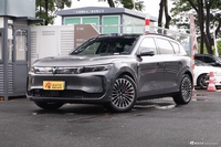 2025款岚图FREE+ 四驱乾崑版