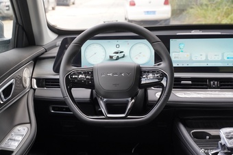 2025款瑞虎8 PRO 290T 两驱豪华+