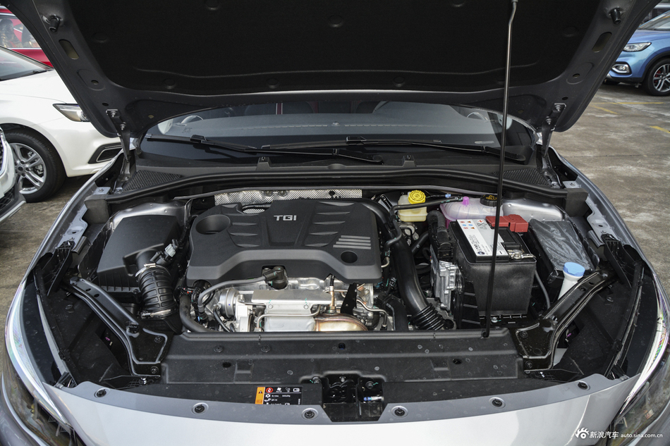 2019款名爵6 1.5T手动20T Trophy 高铁版