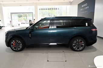 2025款领克900 1.5T Ultra 晨晖蓝