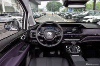 2025款传祺M6 MAX 270T 豪华版版