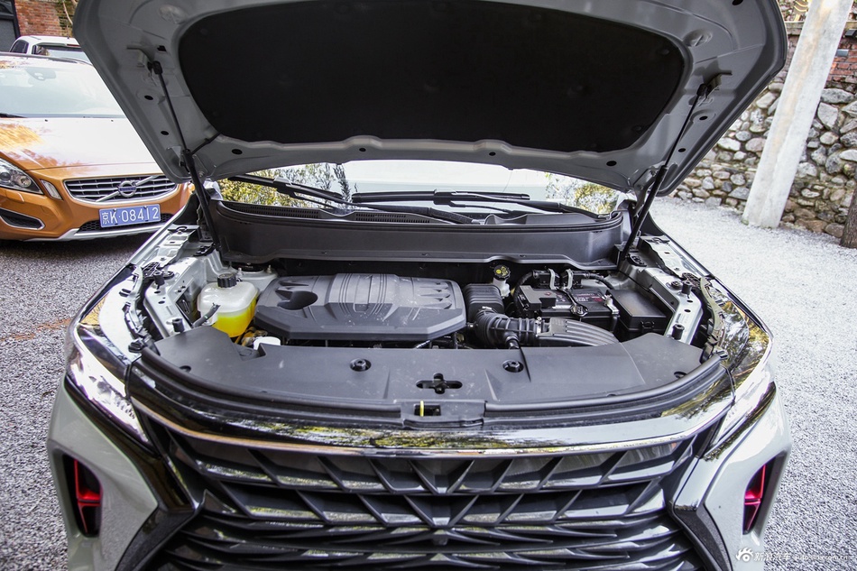 2022款风光580 高配