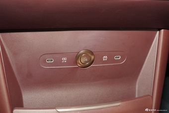 2025款ZEEKR X 五座后驱版