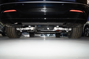 2025款深蓝S09 后驱Ultra+超长续航版