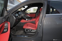 2022款宝马X6 xDrive40i 尊享型 M运动套装