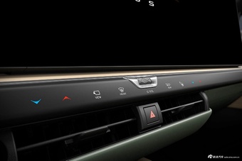 2025款雷克萨斯ES 350e官图