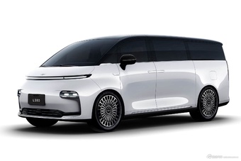 2025款吉利银河翼真L380 805km旗舰版四驱官图