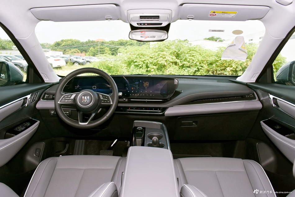 2025款别克E5 620km 尊享版