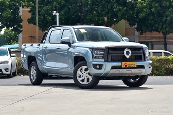 2024款金刚炮2.0T自动8AT柴油两驱精英型长箱