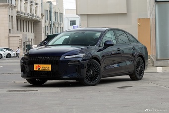 2026款荣威M7 DMH 205km 尊享版