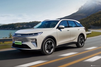 2025款枭龙MAX 1.5L Hi4 高配型 官图