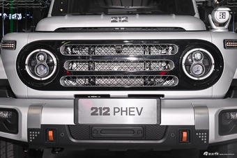 2025广州车展实拍：212 T01 PHEV