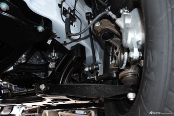 2023款江铃福顺2.0T 自动短轴低顶商运型多功能乘用车6座