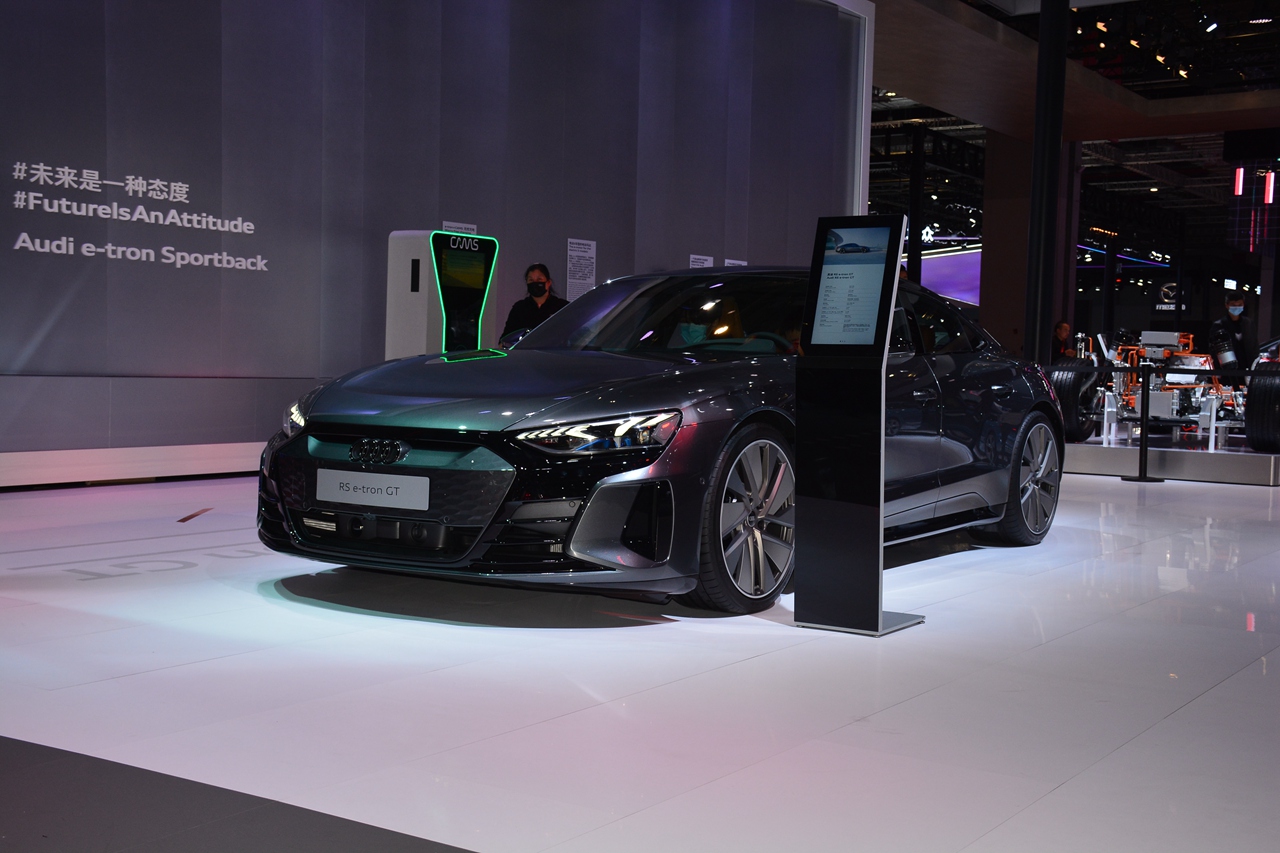 奥迪RS e-tron GT