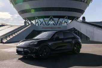 Macan Pure Electric