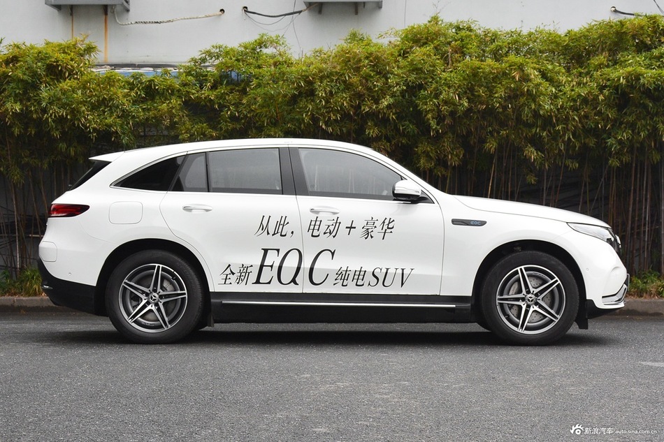 3月新浪报价 奔驰EQC杭州最高降1.56万