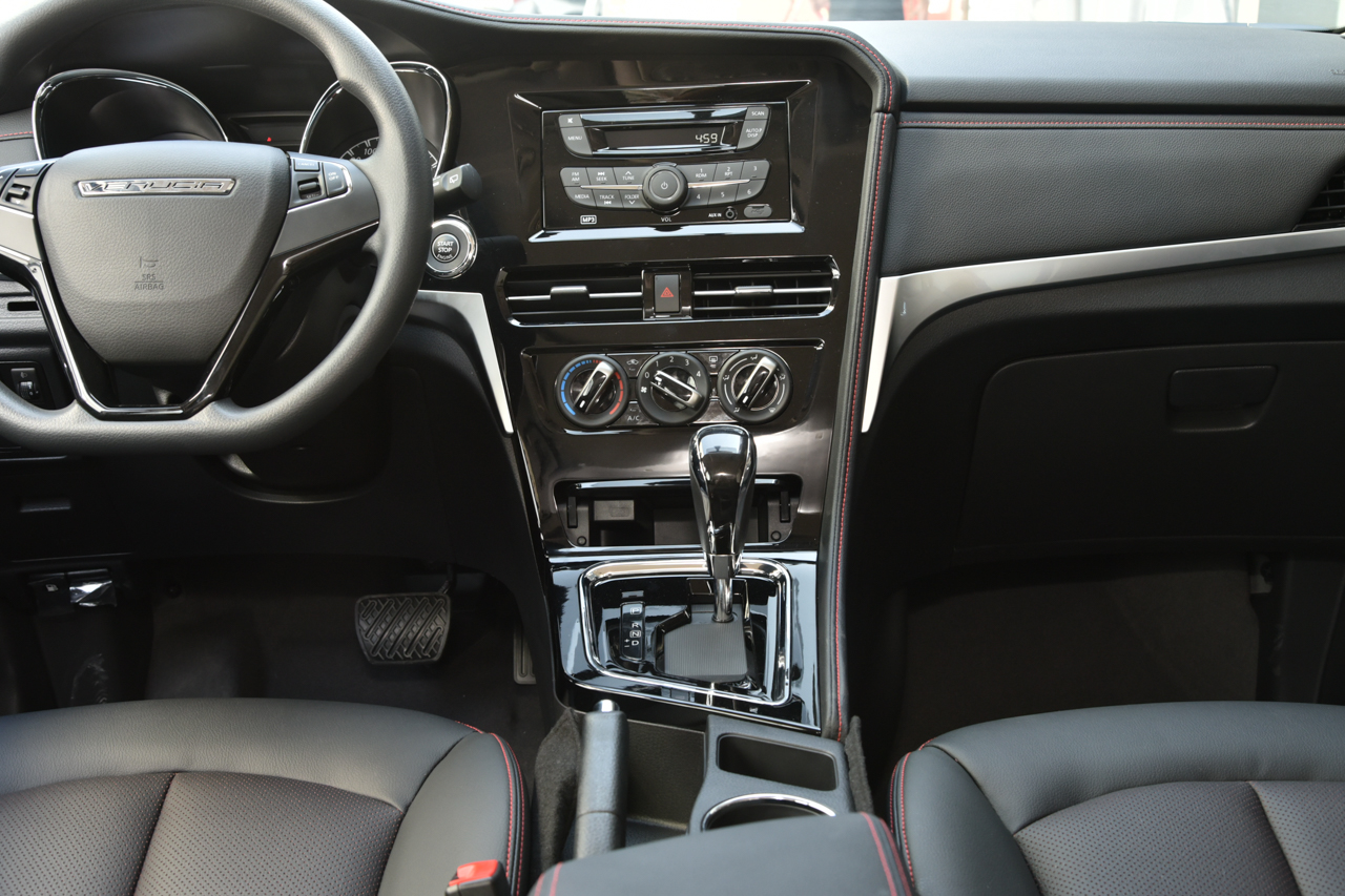 2020款启辰t70 2.0l cvt精享版国vi