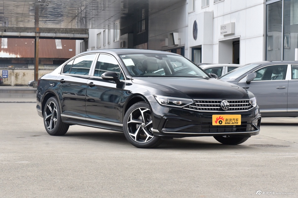 精致实用两不误，大众迈腾全国新车12.91万起