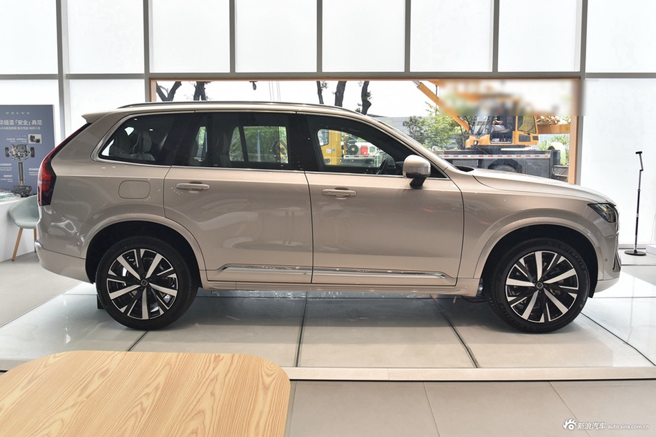 沃尔沃XC90促销中，最高直降20.98万，新车全国44.22万起！