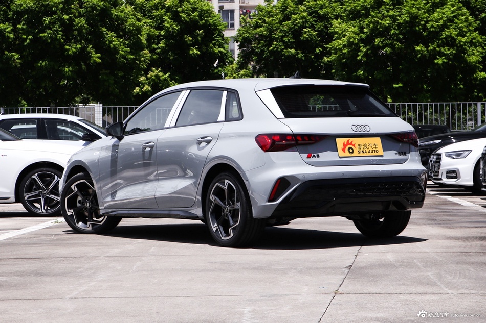 多便宜才算便宜？奥迪A3全国12.30万起，最高直降5.41万