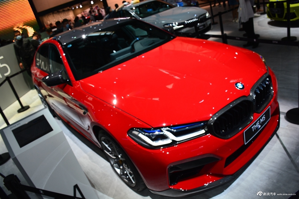 全国最高直降0.28万元，宝马M5新车近期优惠热销