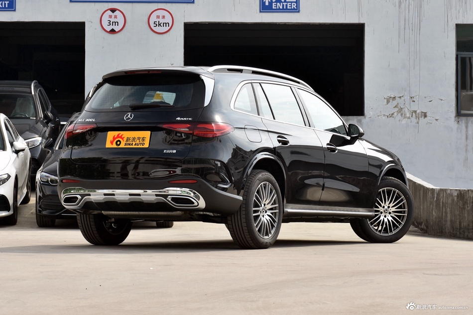有颜值还有料，内外兼修的奔驰GLC级最高直降12.81万啦！