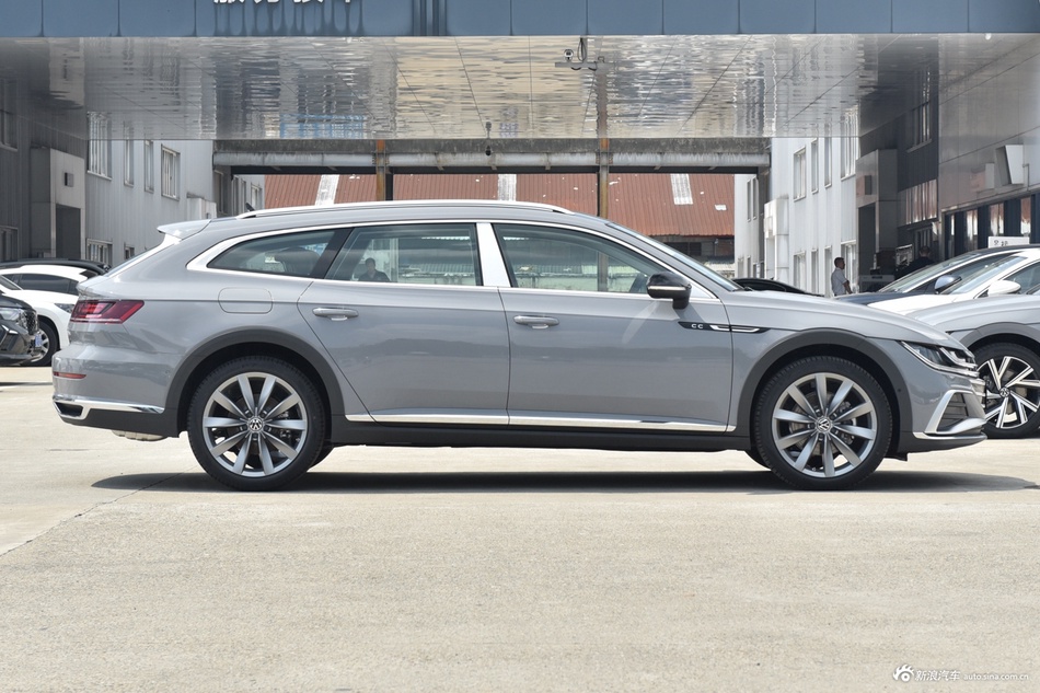 多便宜才算便宜？一汽-大众CC全国17.20万起，最高直降5.29万